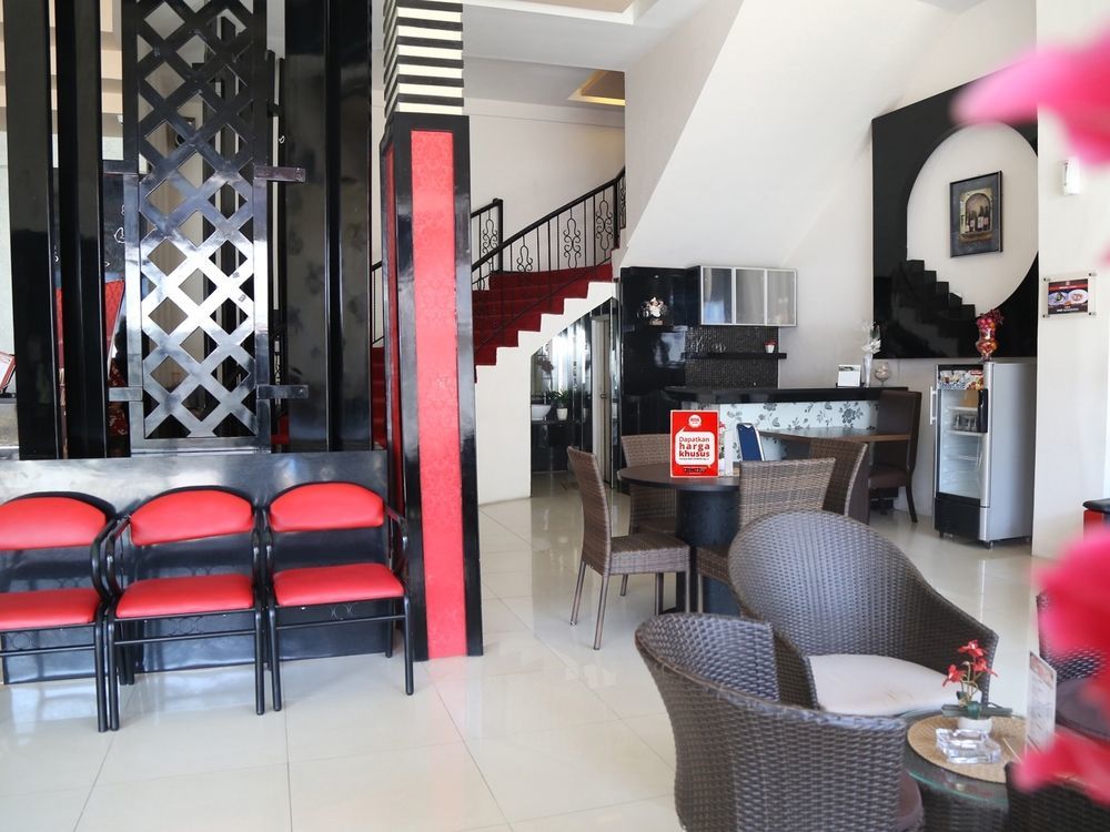 Hotel Mangga Dua Makassar Exteriör bild